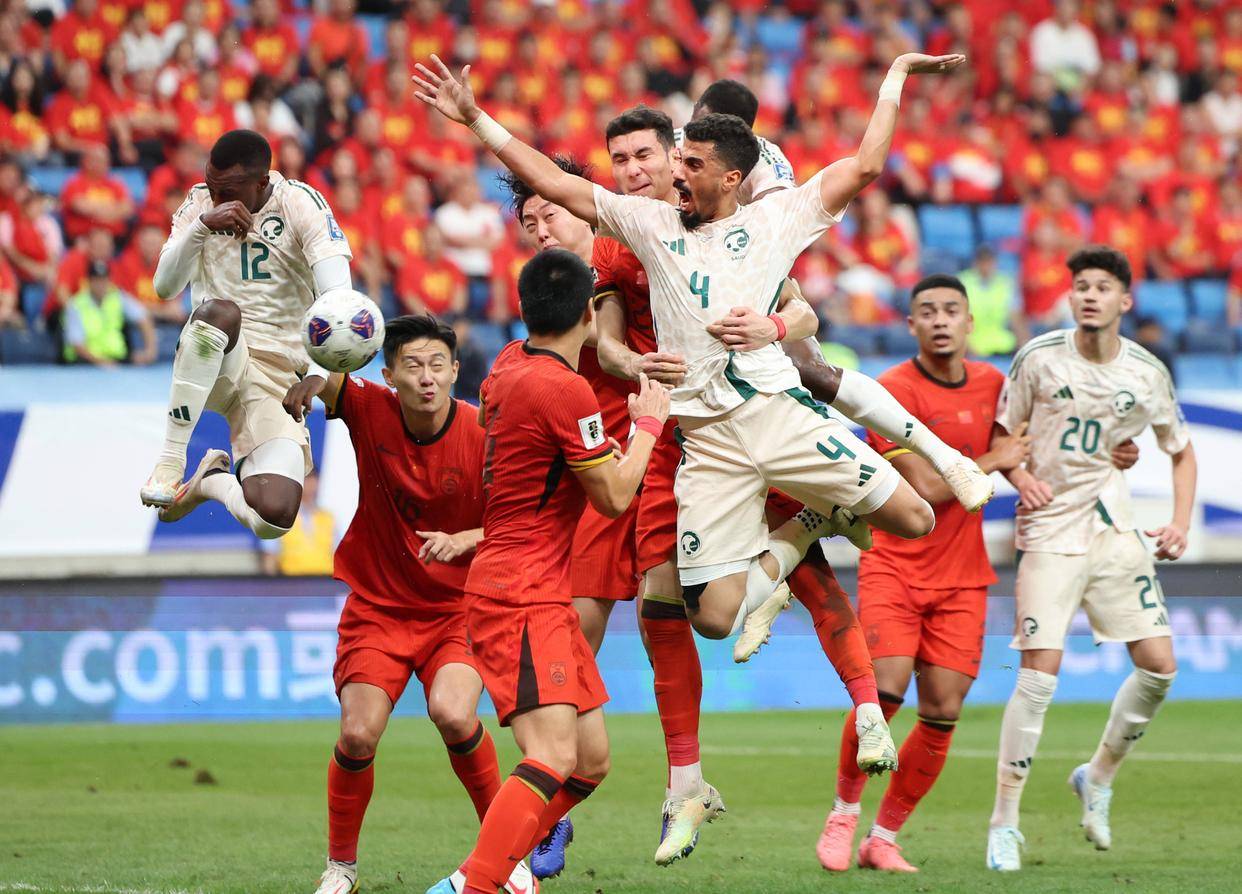 战术变化迫 战术变化迫