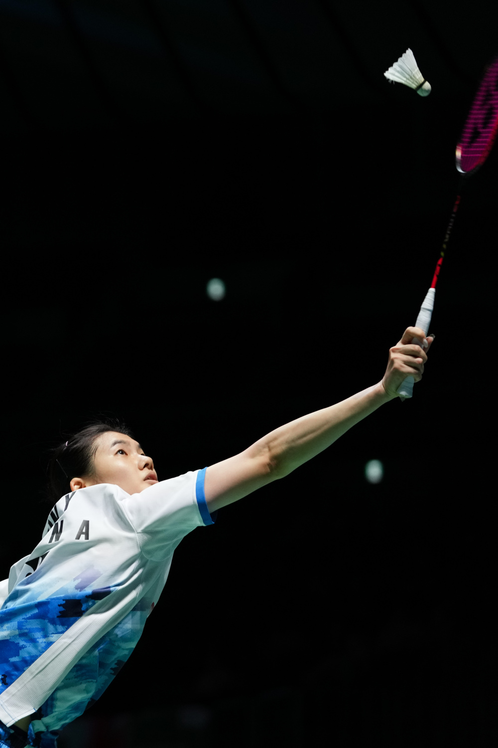 人之间跨越 人之间跨越