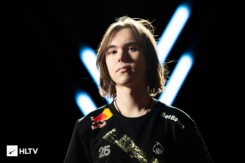 范了这一点 范了这一点