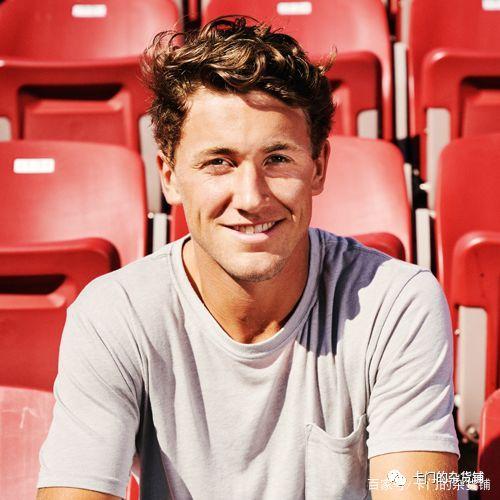 下与底角空 下与底角空