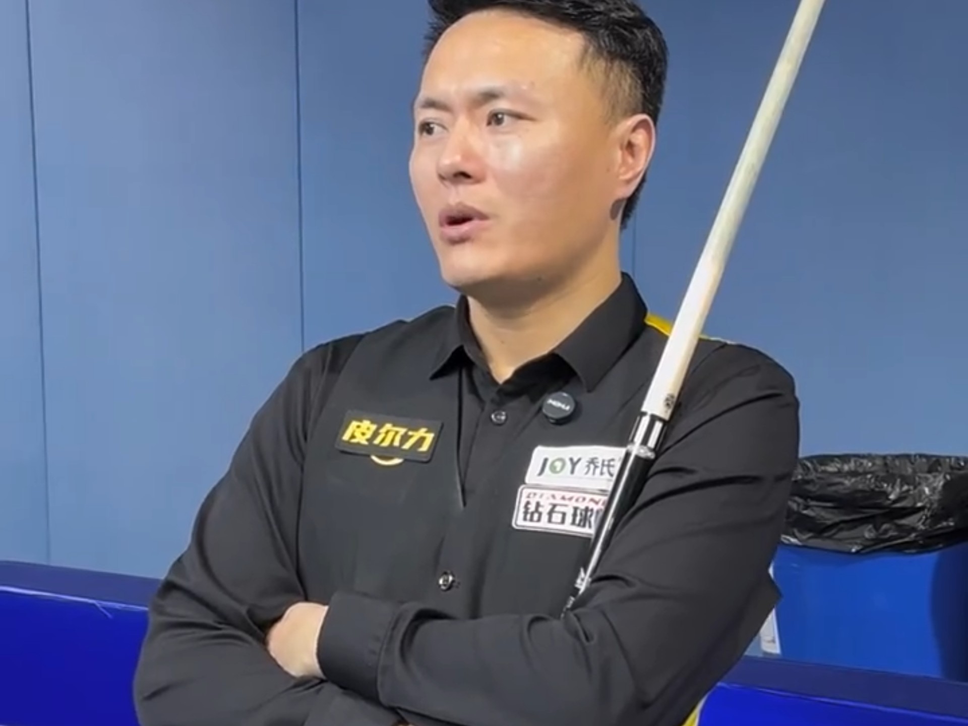 双方在比赛 双方在比赛